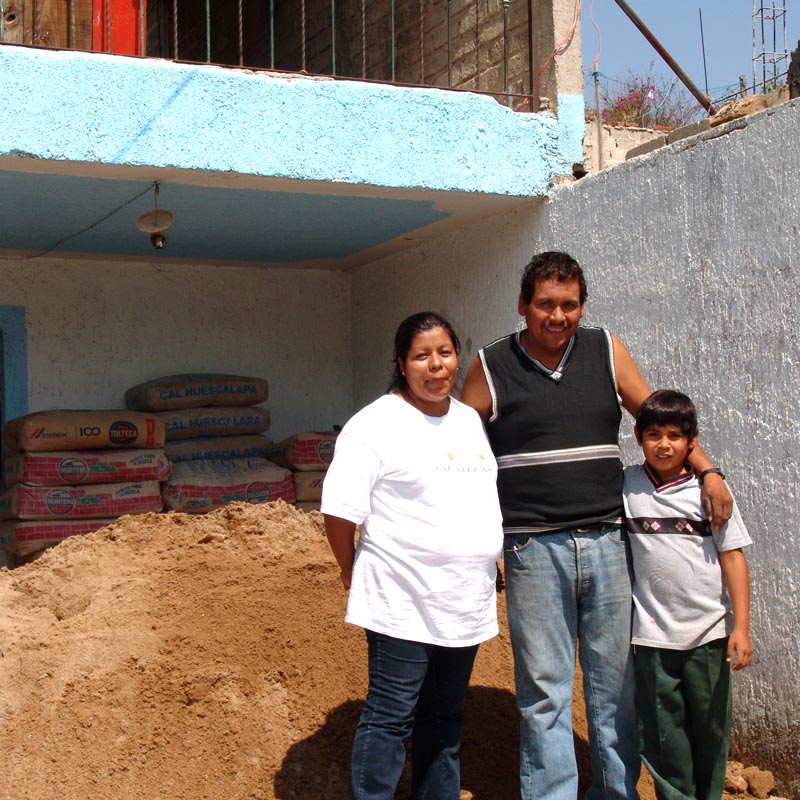 Photo. 480,000 families have benefitted from Patrimonio Hoy.