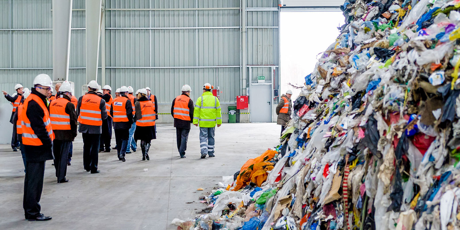 Recycling is an everyday practice in CEMEX in the UK.  Credits: CEMEX